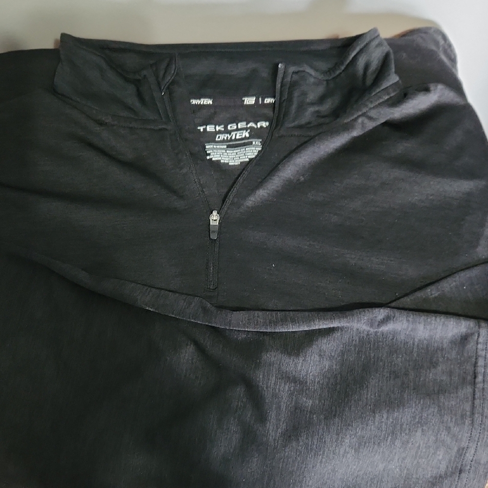 Tek Gear Charcoal Quarter-Zip Top